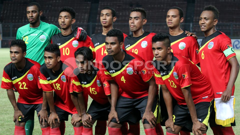 Skuat Timnas Timor Leste U-23 bermain di Stadion Utama Gelora Bung Karno. Copyright: © Herry Ibrahim/INDOSPORT